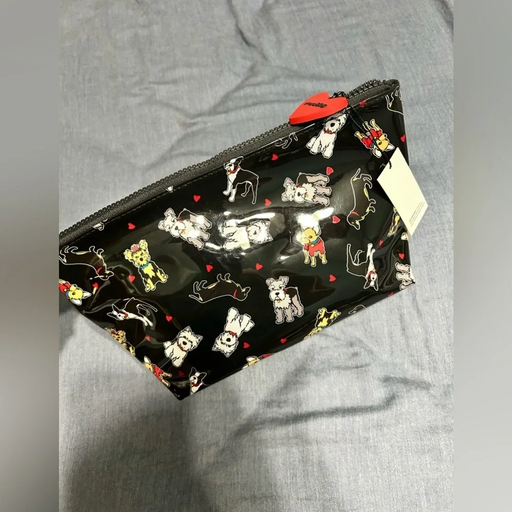 Marc Tetro stylish black